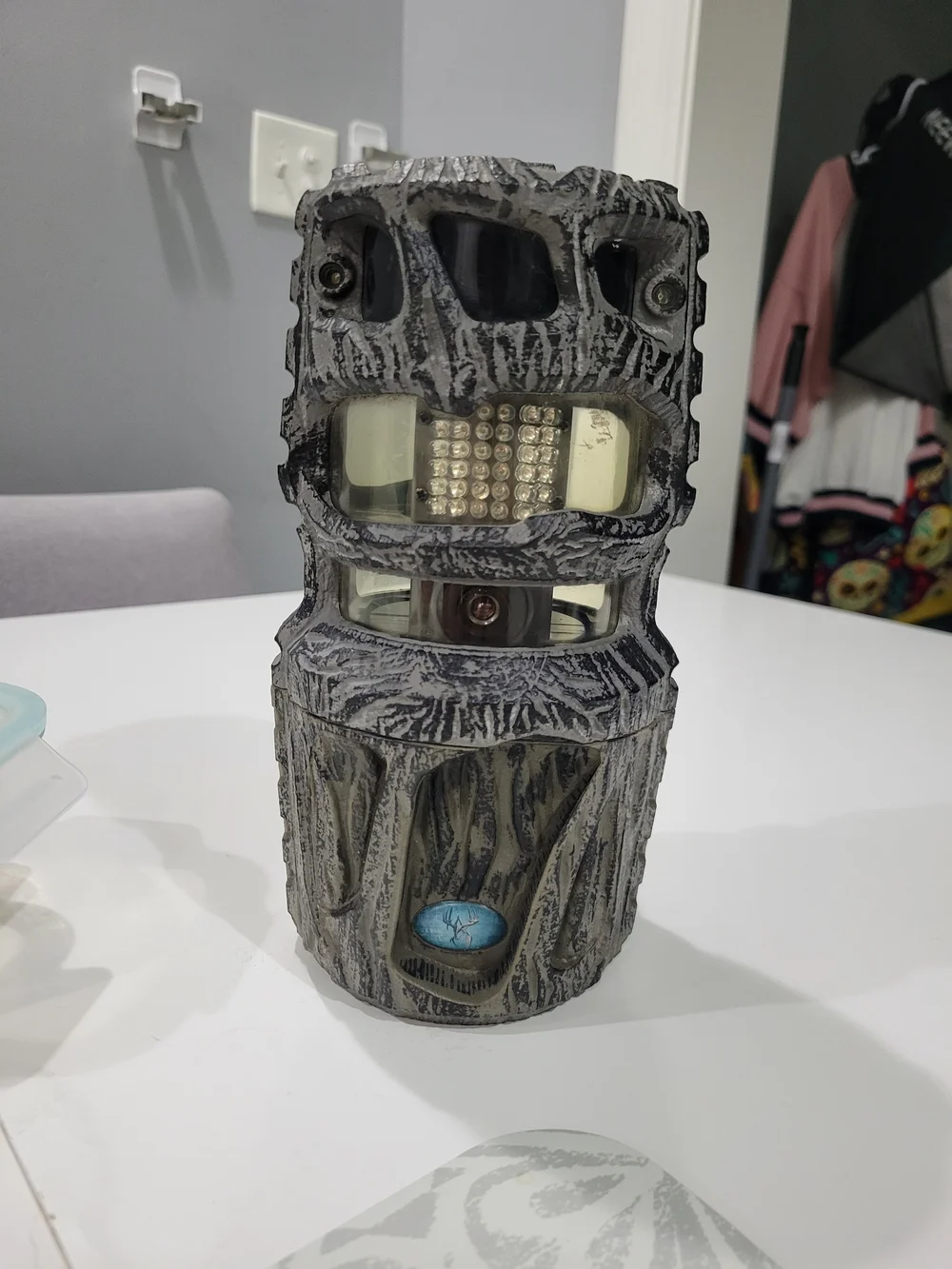 Gray Camouflage Lantern-Style Trail Camera Lantern - Unbranded